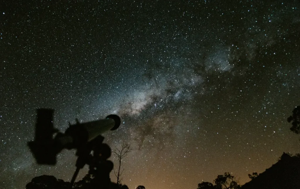 Como os Cientistas Estudam Esses Fenômenos?